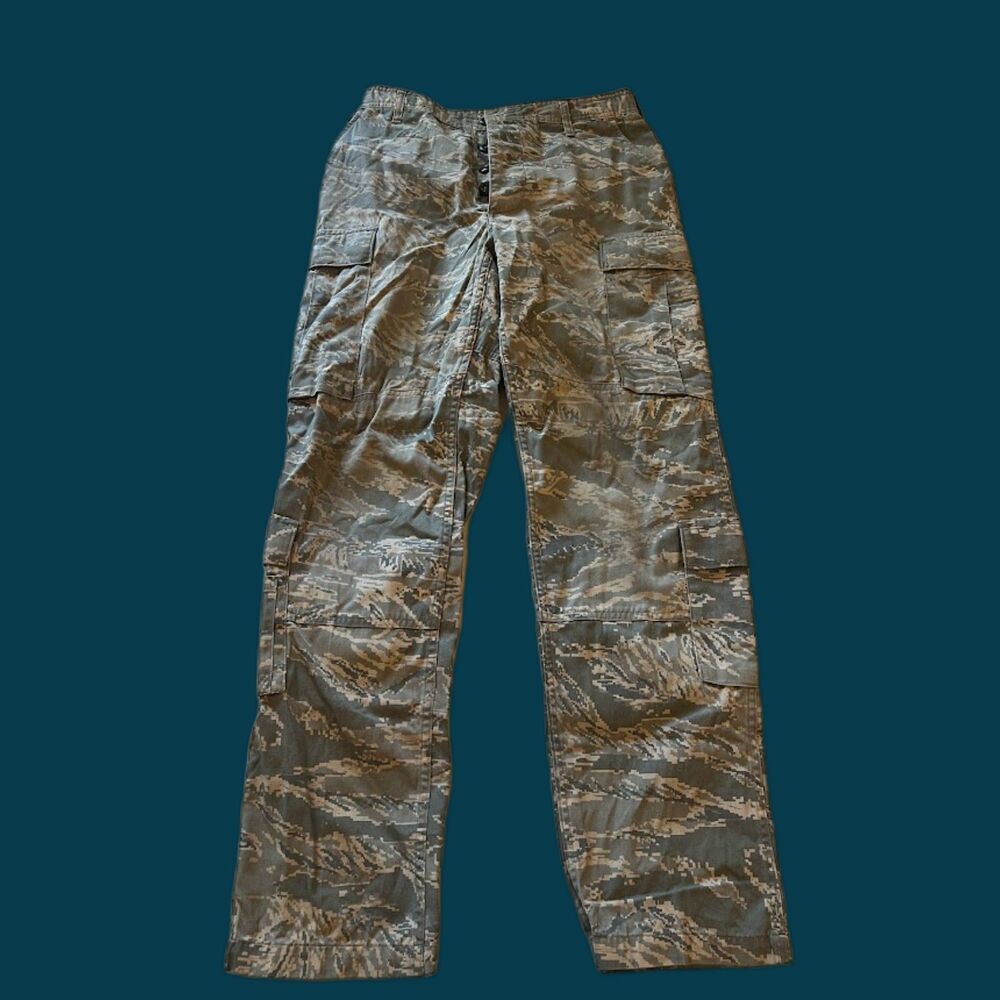 US Air Force Digital Camo Cargo Pants Size 32 Regular
